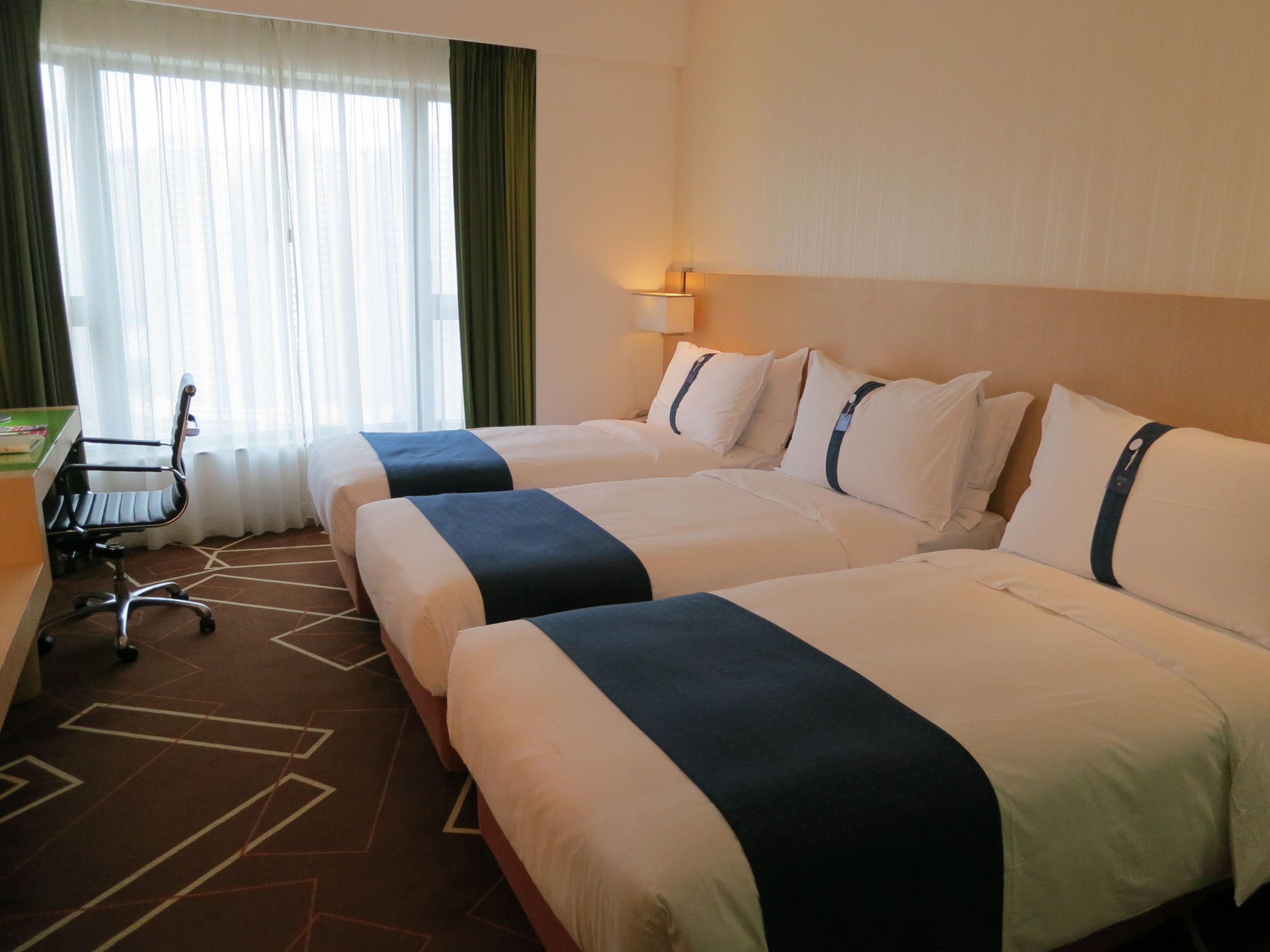 Holiday Inn Express Hong Kong Kowloon East, An Ihg Hotel Exterior photo